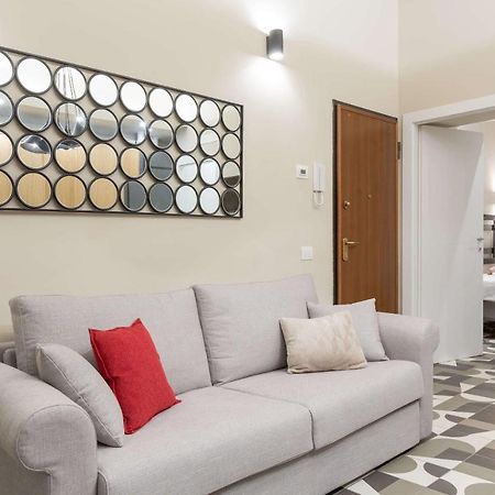 Mou43 -Loreto-Duomo- Urban House - Luxury Milánó Kültér fotó