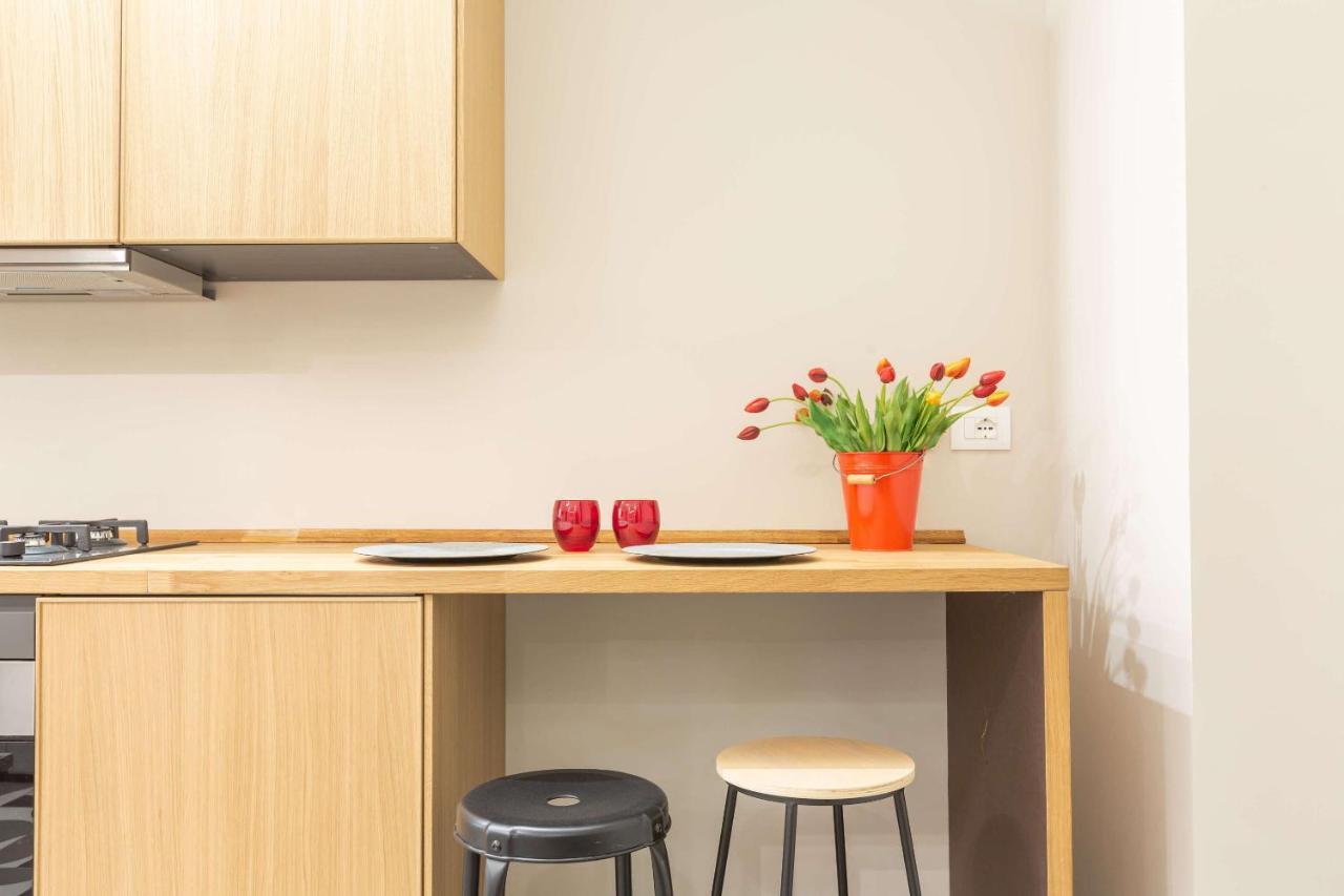 Mou43 -Loreto-Duomo- Urban House - Luxury Milánó Kültér fotó