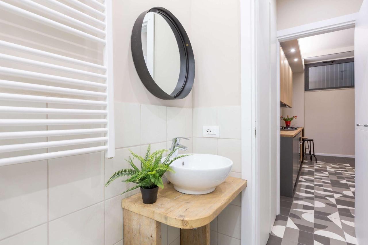 Mou43 -Loreto-Duomo- Urban House - Luxury Milánó Kültér fotó